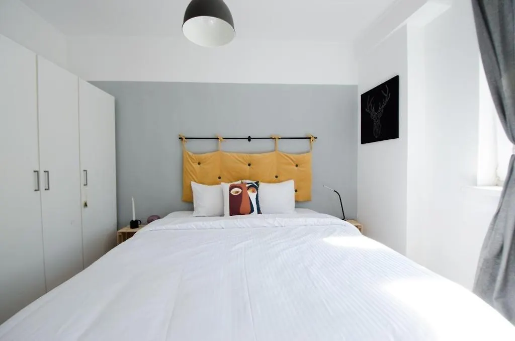 Bright Apartment Near Cismigiu And Old Town Бухарест Румыния